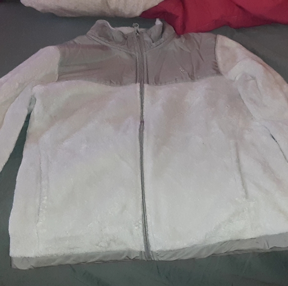 All different clothes - Picture 6 of 8